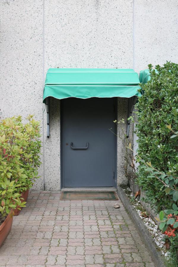 Sleep Inn Assago With Balcony - 7 Екстериор снимка