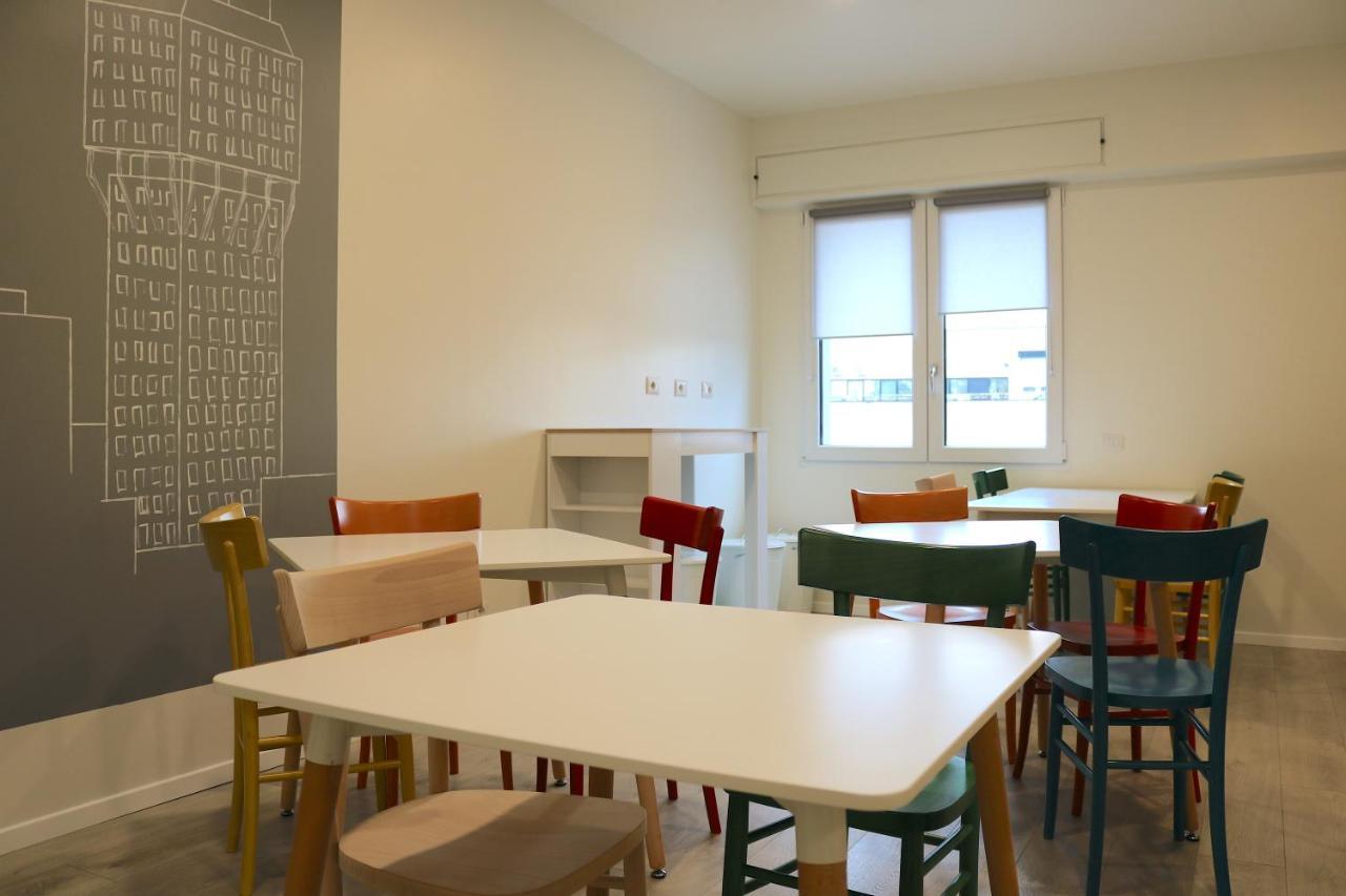 Sleep Inn Assago With Balcony - 7 Екстериор снимка